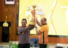 Penghargaan-Kapolri-untuk-Jakarta-Bhayangkara-Presisi-dan-Popsivo-Polwan-atas-prestasi-di-Proliga-2024