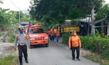 Polres-TTU-Bersama-BPBD-Kembali-Semprot-Disinfektan