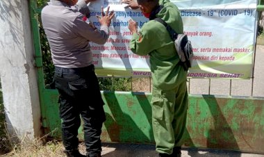 Cegah-Penyebaran-Covid-19,-Brigpol-Jean-pasang-Maklumat-Kapolri