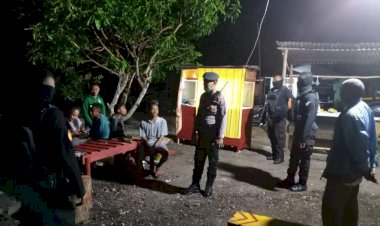 Unit-Raimas-Polres-TTU-Kembali-Bubarkan-Perkumpulan-Warga