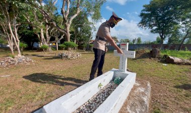 Polres-TTU-Ziarah-ke-TMP-Cendana-Loka