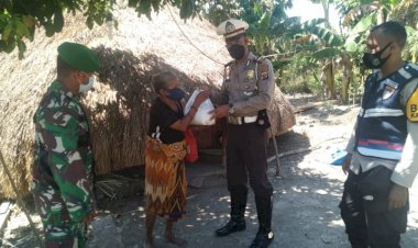Warga-Apresiasi-Bantuan-Polres-TTU-di-Tengah-PPKM-Darurat