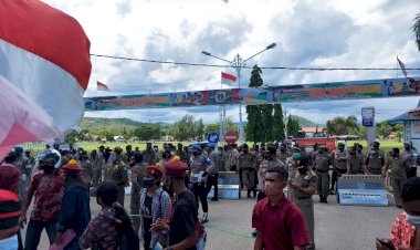 Cipayung-Kembali-Lakukan-Aksi-Demonstrasi,-TNI/Polri-Kawal-Secara-Humanis