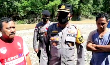 Kapolres-TTU-Turun-Lakukan-Pengecekan-Lokasi-dan-Masyarakat-Terdampak-Banjir