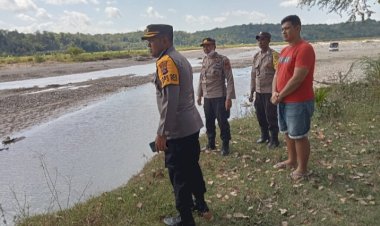 Kapolres-TTU-Lihat-Pengerjaan-Bronjong-Bantaran-Kali-Haekto