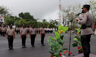 26-Anggota-Polres-TTU-Naik-Pangkat,-Kapolres-:-Pangkat-Itu-Amanah