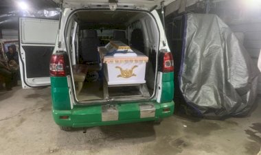 Sat-Lantas-Polres-TTU-Kawal-Pengiriman-Korban-Lakalantas-di-Jalan-Eltari-Kefamenanu-ke-Kupang