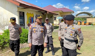 Kunker-dan-Tatap-Muka-di-Polsek-Biut,-Kapolres-TTU-:-Melayani-dengan-Humanis