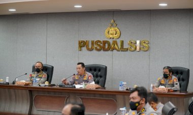 Kapolri-:-Raih-Kepercayaan-Publik-Untuk-Terus-Kawal-Kebijakan-Pemerintah