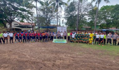 Wujud-Empati-Korban-Tragedi-Kanjuruhan,-Polres-TTU-Gelar-Do'a-Bersama-Pemain-Bola