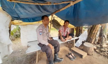 Bhabinkamtibmas-Tubuhue-Imbau-Warga-Binaan-Agar-Tidak-Bermain-Judi