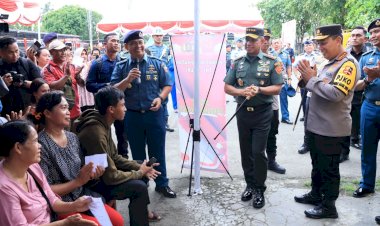 Panglima-TNI-dan-Kapolri-Gelar-Kegiatan-Bhakti-Sosial-dan-Bhakti-Kesehatan-di-Jayapura,-Papua