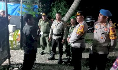 Cipta-Kondisi-Jelang-PSU,-Wakapolres-Polres-TTU-Pimpin-Patroli-Gabungan-ke-Lokasi-TPS