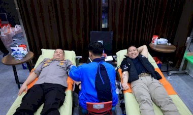 Hari-Jadi-Humas-Polri-Ke-73,-Divhumas-Polri-Gelar-Donor-Darah-Bersama-Media.