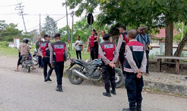 Patroli-Rutin-Satuan-Samapta-Polres-TTU,-Ciptakan-Situasi-Aman-Jelang-Natal-dan-Tahun-Baru