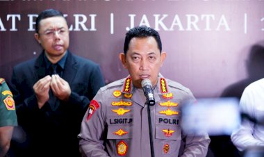 Kapolri-:-Personel-Gabungan-Polri-TNI-Amankan-61-Ribu-Lokasi-Ibadah-dan-Rekreasi-Saat-Natal-Tahun-Baru