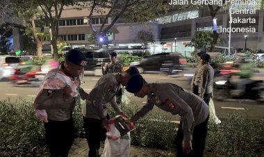 Brimob-Polda-Metro-Sisir-Sejumlah-Titik-Sekitar-Komplek-DPR/MPR