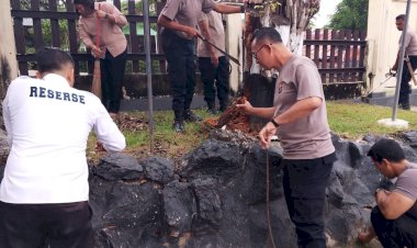 KOMPOL-Jemy-Noke-Pimpin-Kerja-Bakti-di-Polres-TTU:-Bangun-Soliditas-dan-Tata-Etika-Kerja