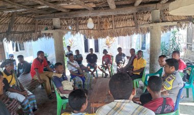 Tingkatkan-Akses-Warga-Terhadap-Keadilan:-Bhabinkamtibmas-Sosialisasikan-Call-Center-110-Polres-TTU-Sebagai-Senjata-Melawan-Premanisme