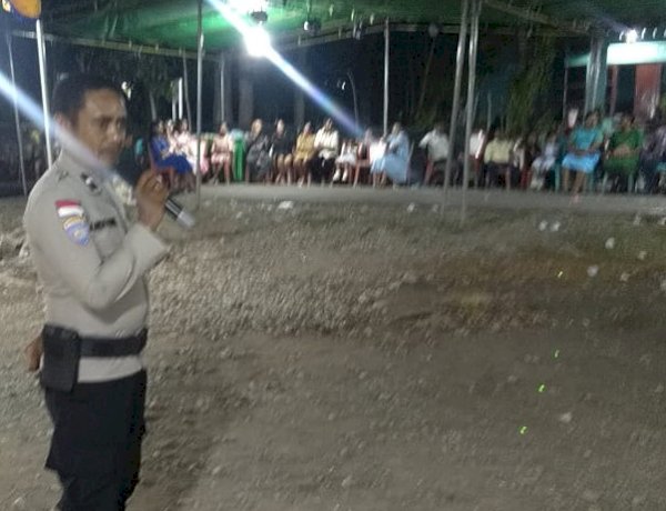 Cegah-Kericuhan-Akibat-Miras,-Aipda-Andi-Panie-Beri-Atensi-Khusus-pada-Pesta-Pernikahan-di-Maubeli