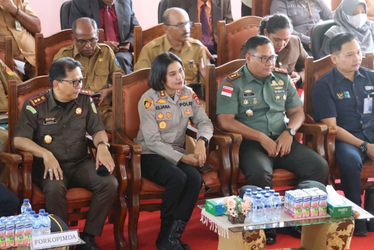 Kapolres TTU AKBP Eliana Papote Apresiasi Pentas Budaya dalam Syukuran Pelantikan Bupati dan Wakil Bupati TTU