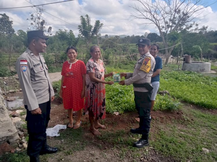 Sat Binmas Polres TTU Dukung Ketahanan Pangan Nasional: Bagikan Bibit Sayur Kepada Petani