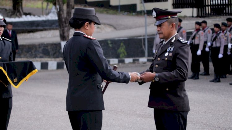Kapolda NTT Beri Penghargaan kepada 19 Personel Humanis, Aipda Andi Panie Masuk Daftar Penerima