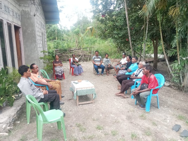 Jaga Kondusivitas Wilayah, Bhabinkamtibmas Faenake Gencarkan Sosialisasi Kamtibmas