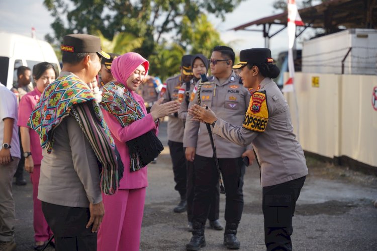Kapolda NTT Letakkan Batu Pertama Sumur Bor di Polres TTU, Wujudkan Komitmen