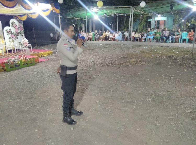 Bukan Sekadar Tamu Undangan, Aipda Andi Panie Hadirkan Rasa Aman di Pesta Pernikahan Warga Maubeli