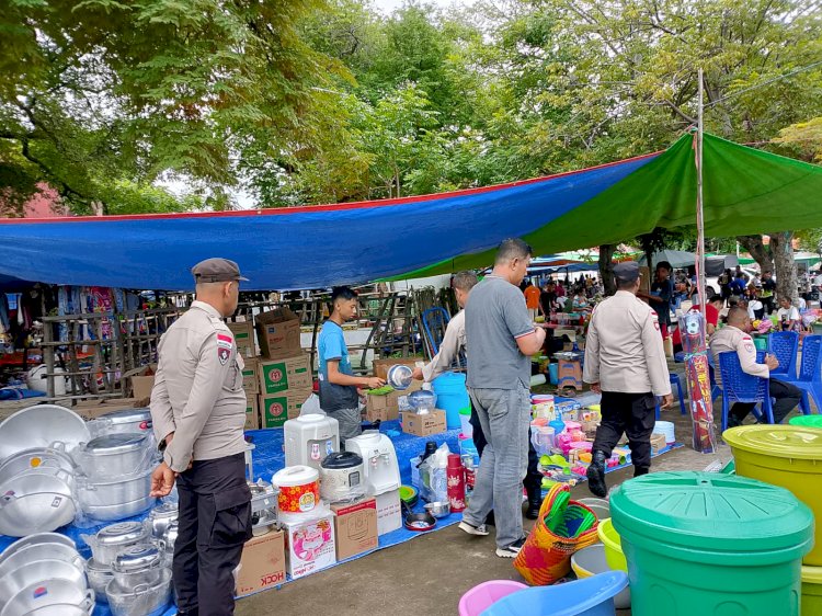 Jelang Idul Fitri 1447 H, Polsek Insana Utara Terjun ke Pasar Guna Memastikan Harga Sembako Stabil dan Kamtibmas Kondusif