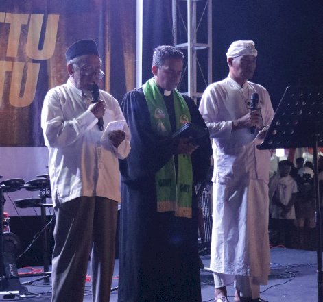 Tiga Pemuka Agama Pimpin Doa Bersama “Nada Harapan TTU untuk Flores”, Satukan Hati untuk Kebangkitan Flores