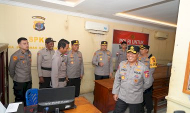 WAKAPOLRI-MENYAPA-PERSONEL-POLRES-FLORES-TIMUR,-TEKANKAN-STANDAR-LAYANAN-110-&-PAMAPTA-MERATA-NASIONAL