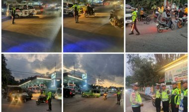 Satlantas-Polres-TTU-Gelar-Pengaturan-Antisipasi-Kepadatan-Antrean-BBM-di-SPBU,-Hadirkan-Rasa-nyamanan-bagi-Pengguna-Jalan-Raya.