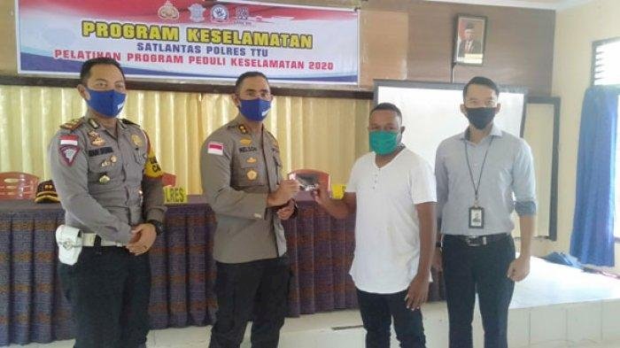 385 Warga TTU Terima 'Gaji' Tiga Bulan dari Program Keselamatan Covid-19