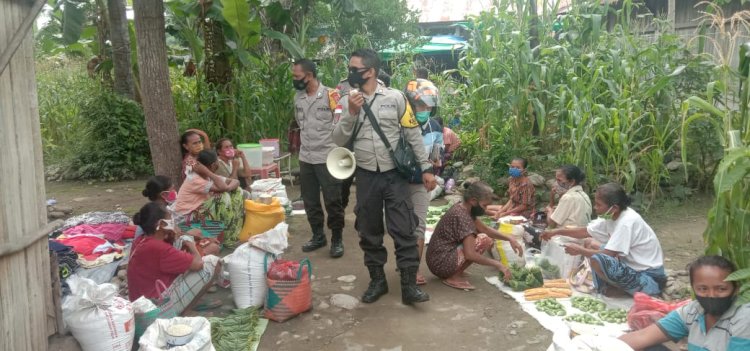 Bhabinkamtibmas Pastikan Aktifitas Jual Beli di Pasar Kote Dapat Berjalan Lancar