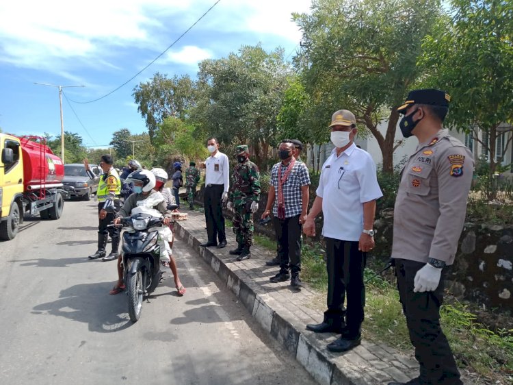 Sinergi Tangkal Covid, Forkopimda TTU Turun ke Jalan Pertegas PPKM