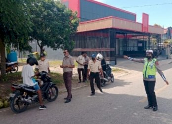 Tilang di Depan Swalayan KCS, Lantas Polres TTU Kedepankan 3S