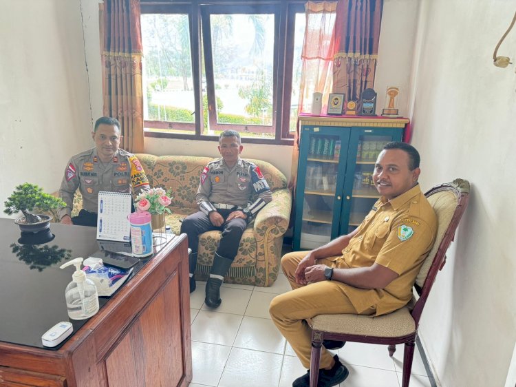 Kasat Lantas Polres TTU Bertemu Bagian Umum Pemda TTU, Bahas Kewajiban Pajak dan Etika Berkendara di Jalan