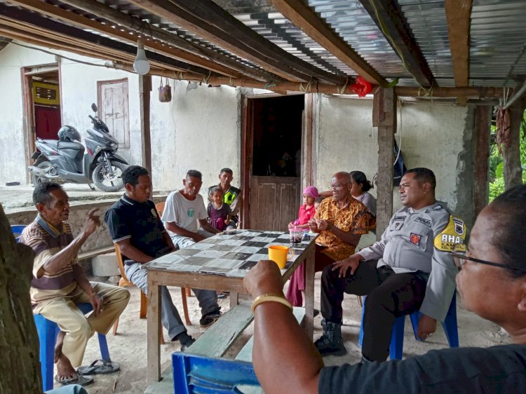 Bhabinkamtibmas Kelurahan Kefa Tengah Terapkan Restorative Justice dalam Menyelesaikan Perselisihan Warga