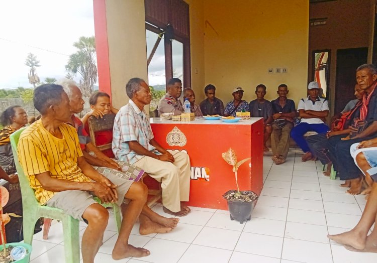 Cegah Konflik Meluas, Bhabinkamtibmas Motadik Fasilitasi Mediasi Warga