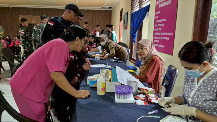 Polres TTU Gelar Bakti Kesehatan Donor Darah, Menyambut HUT Bhayangkara ke-80