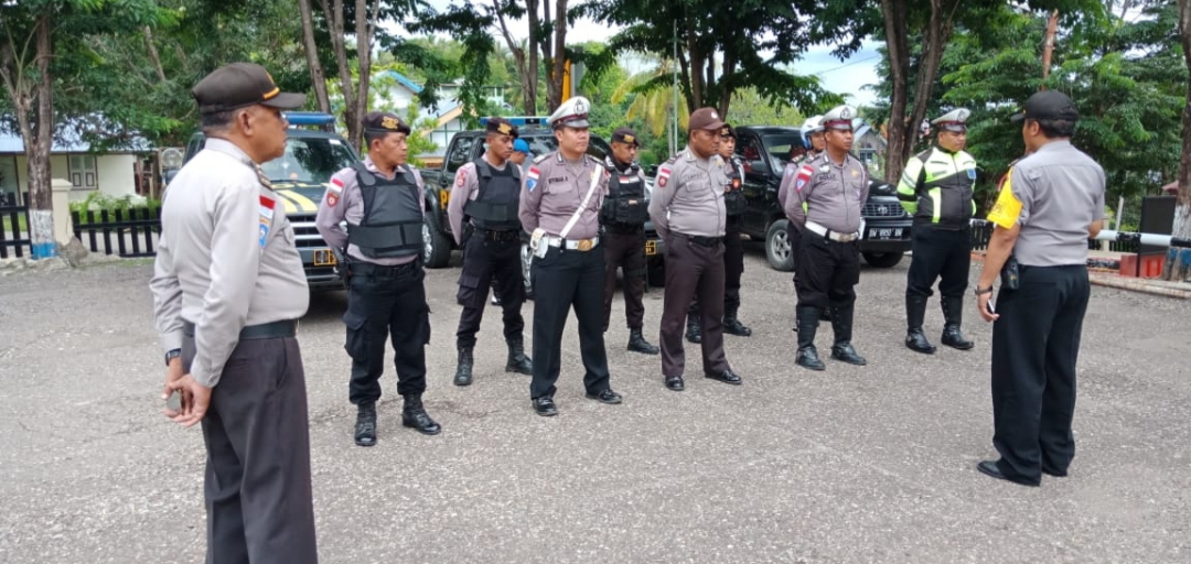 Gelar Rapat Terbatas dengan Warga,  Caleg dikawal Jajaran Polres TTU