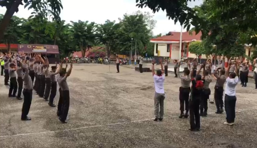 Usai Apel Pagi, Polres TTU lakukan Senam AW S3